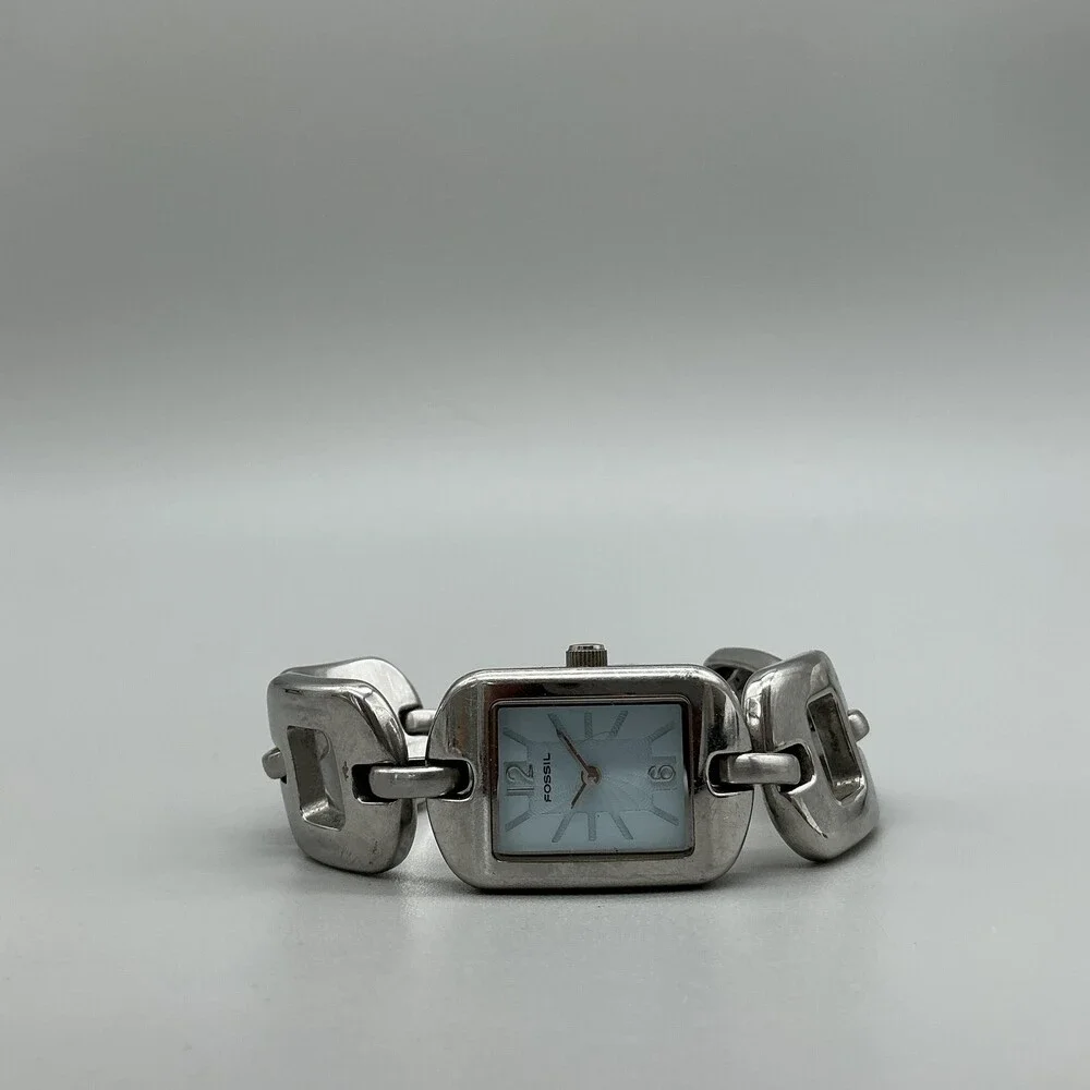 Fossil F2 ES-1826 Womens Watch 20mm Blue Dial Stainless Steel New Battery 6.5